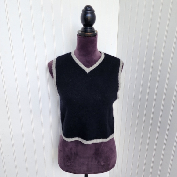 The Limited Women's Black Gray Angora Lambswool V-Neck Vest Womens Fuzzy Soft  S - Picture 1 of 9